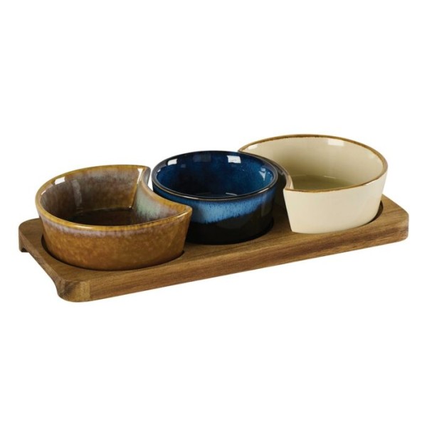 Ramequins ronds sur plateau acacia